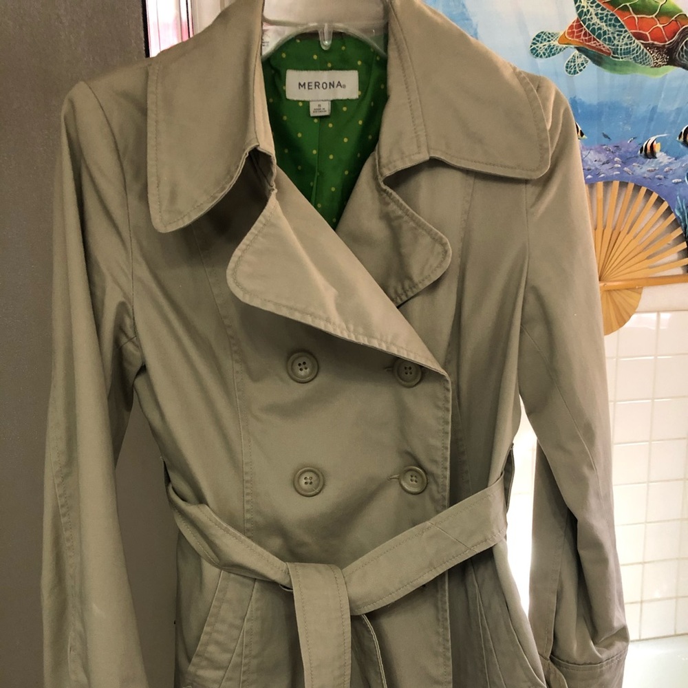 Double breasted coat